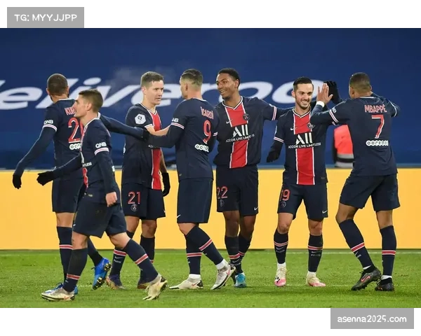 欧冠半决赛首回合:皇家马德里主场2-2战平巴黎圣日耳-曼,双方对攻精彩纷呈