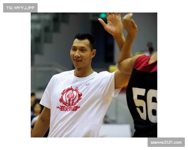 【2026年4月CBA联赛·人物·特写老将的坚持:易建联退役后首次以俱乐部管理者身份现身赛场